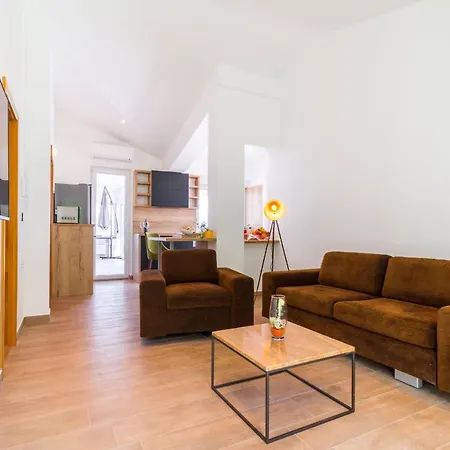 Luxury Penthouse Olive Tree Slatine